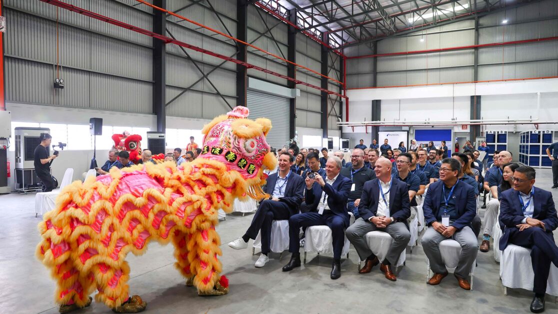 Dragons-Dancing-at-the-Malaysia-Opening Dragons-Dancing-at-the-Malaysia-Opening