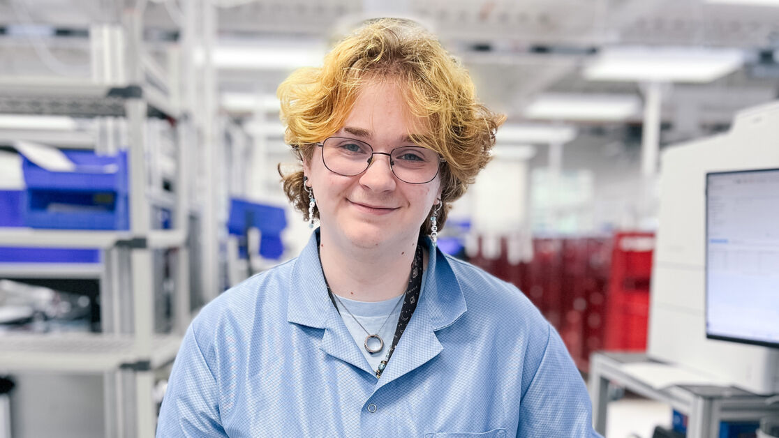 Image (12) 1 Image (12) 1