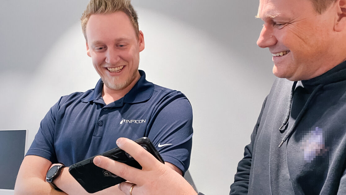 A day at work has many funny moments for Frederik. Company_Career_Frederik Krupp in Sweden (1)