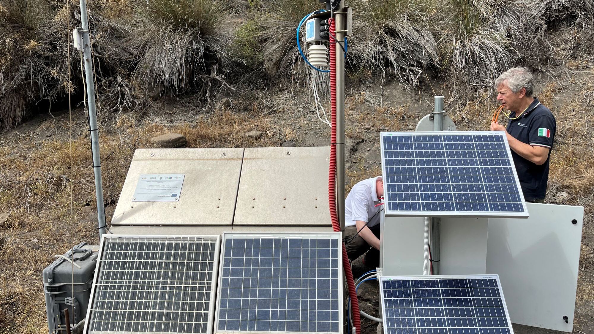 Precise gas measurement for volcano eruption prediction | INFICON