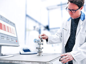 Test leak Calibration service Test leak Calibration service