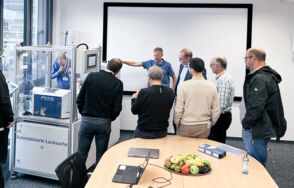Live-Vorführung des I-Guide3D 350 Scanners I-Guide 3D Scanner System Demo