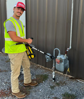 Gas survey with IRwin methane leak detector Gas survey with IRwin methane leak detector