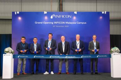 Ribbon Cutting at the Malaysia Campus Opening