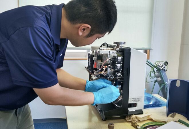 A. K._Service-Engineer_Japan_repair_leakdetector A. K._Service-Engineer_Japan_repair_leakdetector